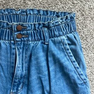 Universal Thread | Women’s Paperbag Denim Pants size 8